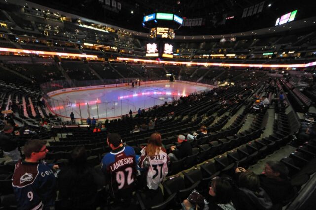 Colorado Avalanche, Colorado Avalanche fans, Pepsi Center