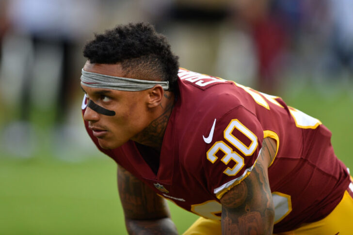 Washington Redskins inside linebacker Su'a Cravens (30) prior to a game against the Baltimore Ravens at M&T Bank Stadium.