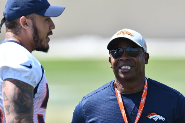 Vance Joseph and Shane Ray in OTAs. Credit: Ron Chenoy, USA TODAY Sports.