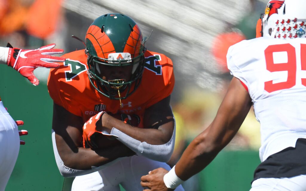 Marvin Kinsey runs on Saturday. Credit: Ron Chenoy, USA TODAY Sports.