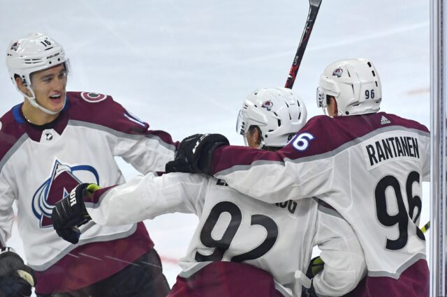 Zadarov, Landeskog and Rantanen. Credit: Eric Hartline, USA TODAY Sports.