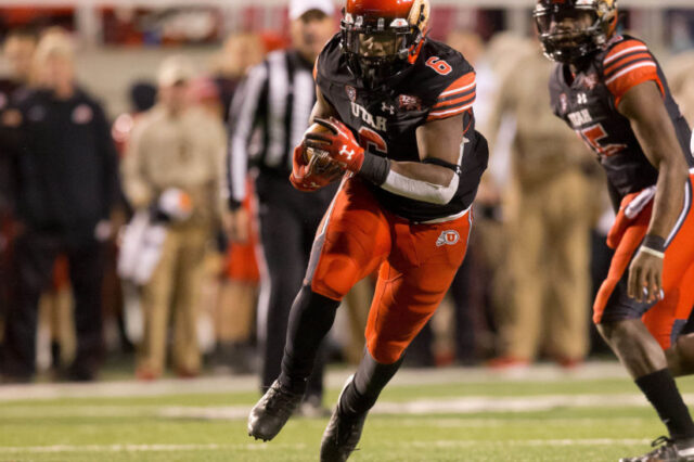 Nov 10, 2018; Salt Lake City, UT, USA; Utah Utes running back Armand Shyne (6) runs with the ball during the second half against the Oregon Ducks at Rice-Eccles Stadium. Mandatory Credit: Russ Isabella-USA TODAY Sports