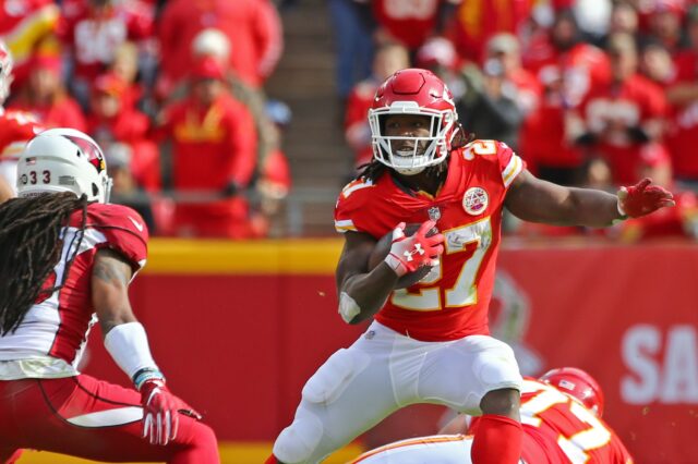 Kareem Hunt runs. Credit: Jay Biggerstaff, USA TODAY Sports.