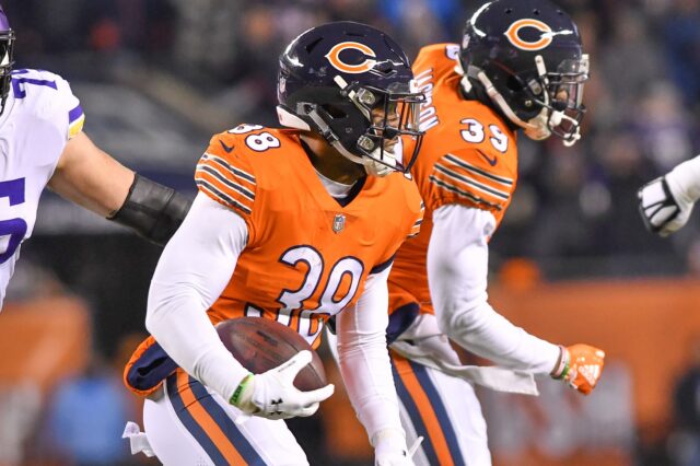 Adrian Amos returns an interception. Credit: Matt Cashore, USA TODAY Sports.