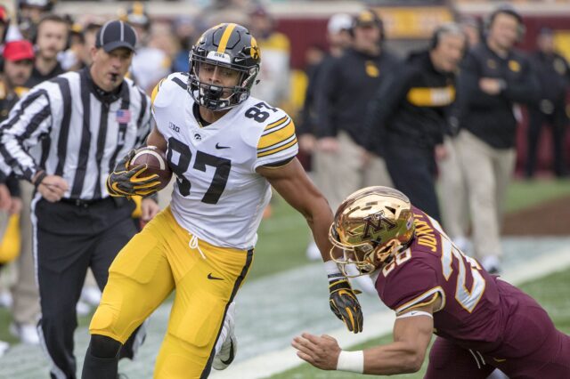 Noah Fant. Credit: Jesse Johnson, USA TODAY Sports.