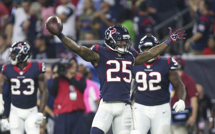 Kareem Jackson. Credit: Troy Taormina, USA TODAY Sports.