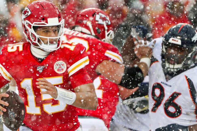 Shelby Harris rushes Patrick Mahomes. Credit: Jay Biggerstaff, USA TODAY Sports.