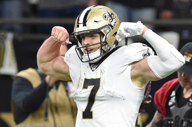 Taysom Hill in Sunday's game. Credit: John David Mercer, USA TODAY Sports.