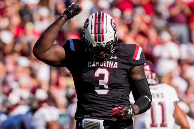 Javon Kinlaw. Credit; Jeff Blake, USA TODAY Sports.