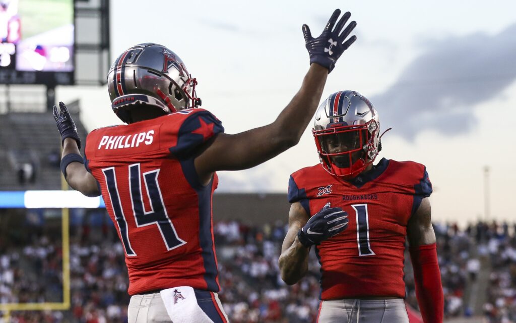 Cam Phillips celebrates a touchdown. Credit: Troy Taormina, USA TODAY Sports.