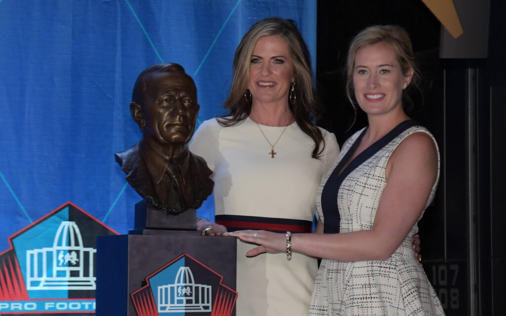 Beth (left) and Brittany Bowlen (right) at Pat Bowlen's Hall of Fame induction ceremony. Credit: Kirby Lee, USA TODAY Sports.