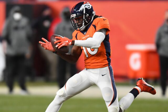 Jerry Jeudy catches a pass across the middle. Credit: Ron Chenoy, USA TODAY Sports.