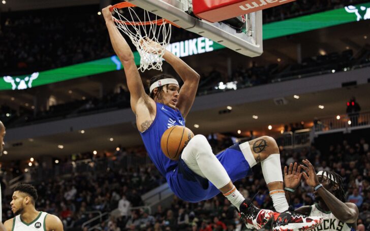 Aaron Gordon dunk. Credit: Jeff Hanisch, USA TODAY Sports.