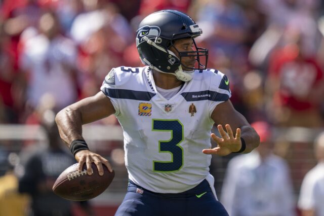 Russell Wilson throws. Credit: Kyle Terada, USA TODAY Sports.