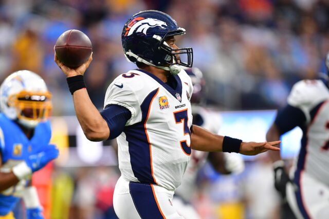 Russell Wilson throws vs. Chargers. Credit: Gary A. Vasquez, USA TODAY Sports.