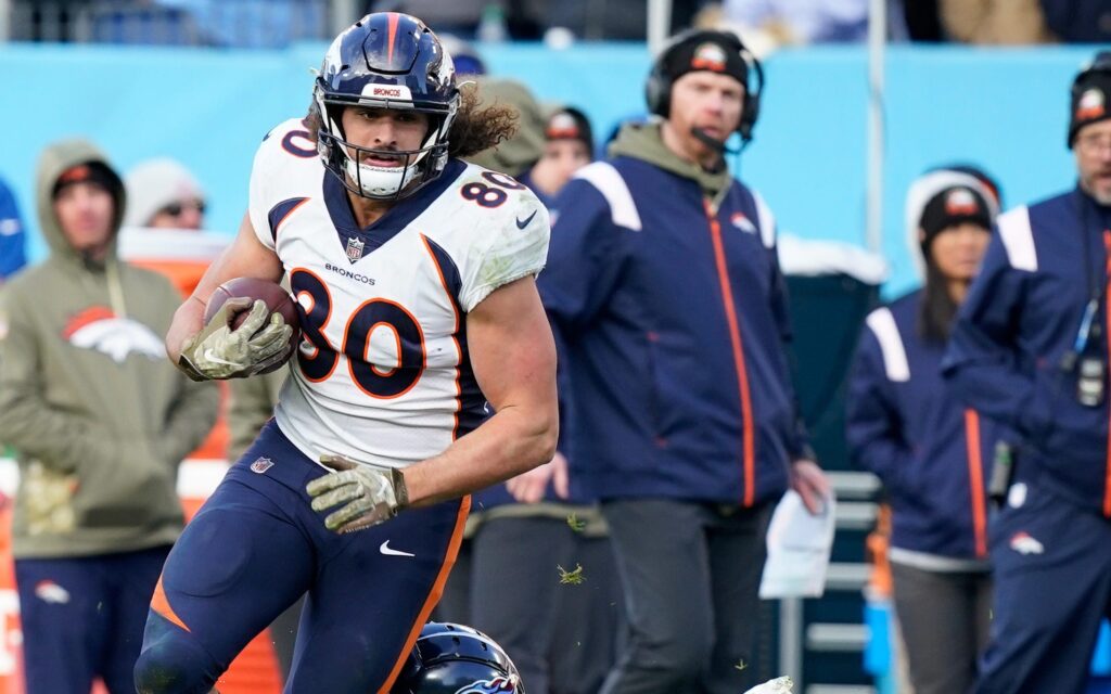 Greg Dulcich reception against the Tennessee Titans. Credit: Joshua Kalu, USA TODAY Sports.