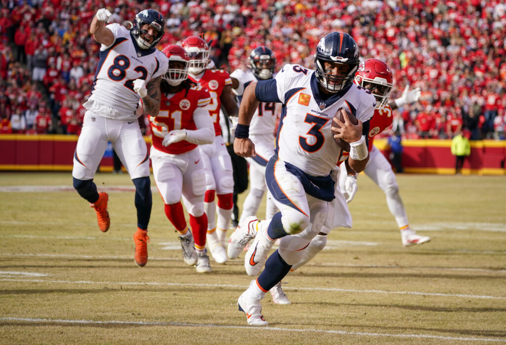 NFL: Denver Broncos at Kansas City Chiefs