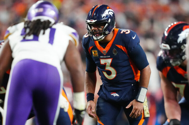 NFL: Minnesota Vikings at Denver Broncos