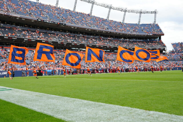 NFL: Arizona Cardinals at Denver Broncos