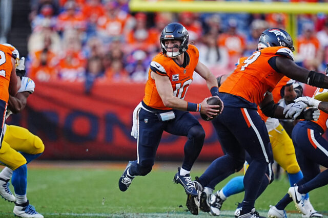 NFL: Los Angeles Chargers at Denver Broncos