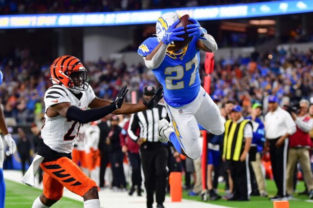 J.K. Dobbins dives a touchdown in against the Bengals in Nov. 2024.