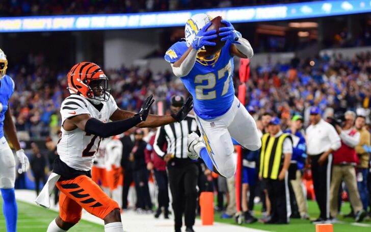 J.K. Dobbins dives a touchdown in against the Bengals in Nov. 2024.