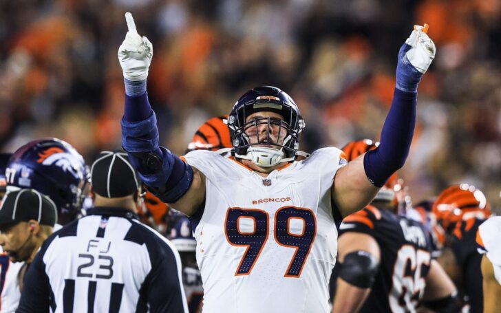 Zach Allen celebrates a sack on Joe Burrow in 2024.