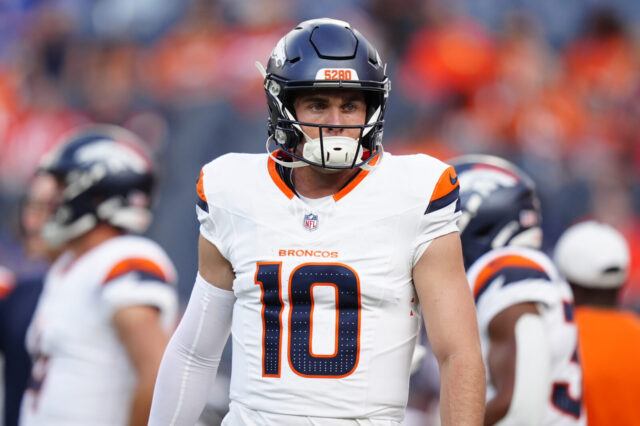 NFL: Arizona Cardinals at Denver Broncos
