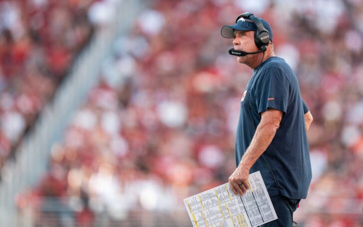 Sean Payton on the sideline with his play sheet in August against the 49ers.